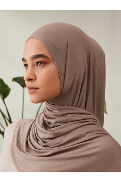 Femple Modest شال جيرسي عملي صغير فاخر |   اللون: الصحراء |   مخيط الذقن |   الحجم: الأطفال الصغار |   الحجاب الفوري