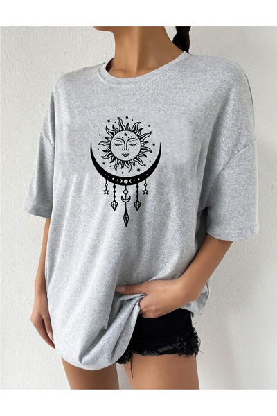 oneagılyazı تي شيرت مطبوع بتصميم الشمس كبير الحجم