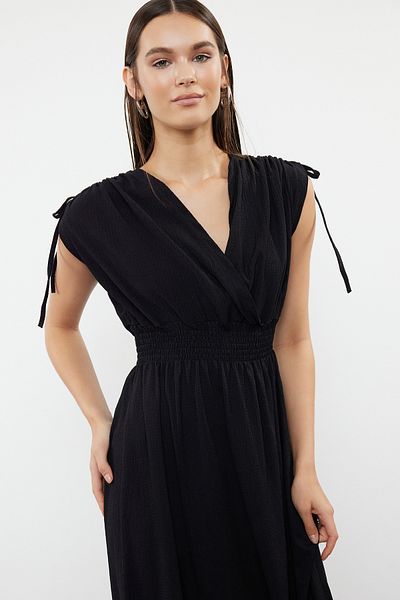 Trendyol Collection Strechy Double Breasted Black Midi Skater φόρεμα - Μηδενικό μανίκι, μαζεμένο, πλεκτό TWOSS24EL01063