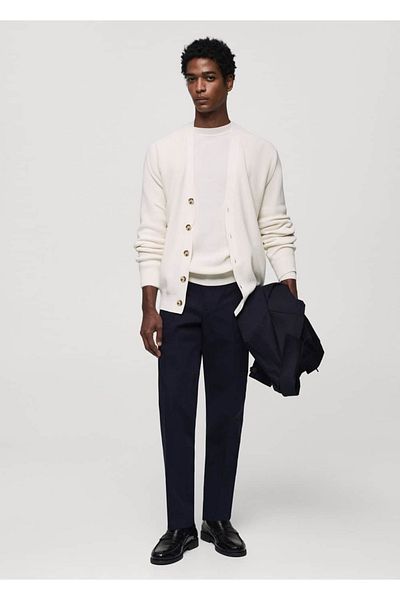 MANGO Man Geknöpfter, gerippter Cardigan