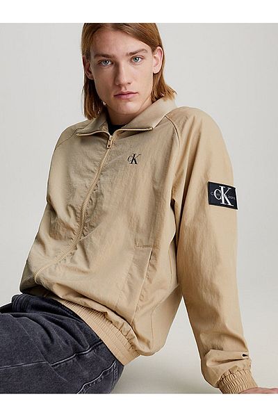 Calvin Klein Ανδρικό λογότυπο με λεπτομέρεια κανονική εφαρμογή μακρυμάνικο μπεζ μπουφάν J30J 325102 -PF2