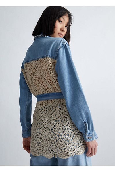 Liu Jo Women's Denim Fabric Blue Jacket with Collared Pocket Detail UA3186DS031-78289