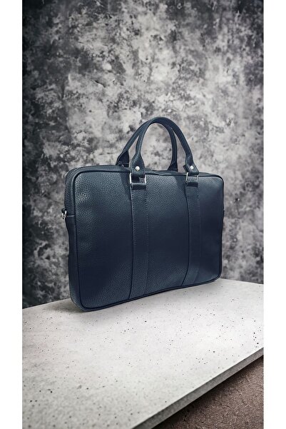 Bag Ard حقيبة كمبيوتر محمول بحجم 15.6 بوصة من Bagard باللون الأسود