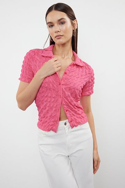 Trendyol Collection Ευέλικτη φούξια πλεκτή μπλούζα - κοντό μανίκι, εφαρμοστό TWOSS24BZ00429