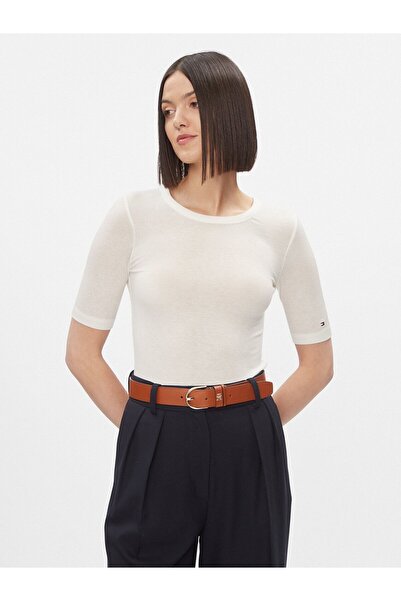 Tommy Hilfiger تي شيرت نسائي صيفي أبيض بياقة دائرية وأكمام قصيرة WW0WW39789-YBL