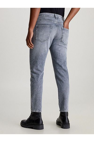 Calvin Klein Men's Regular Waisted Slim Fit Straight Leg Gray Jeans J30J324837-1BZ