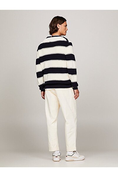 Tommy Hilfiger Men's Logo Round Neck Long Sleeve Casual Black-White Sweater MW0MW33517-0GY