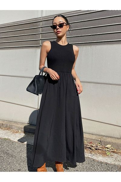Know Dámské černé šaty z bavlny s elastickým pasem a zvonem