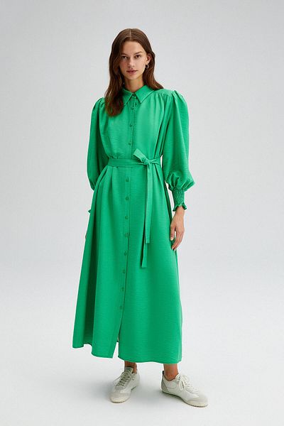 Touché Privé KLEID AUS GUMMIERTEM VISKOSE MIT ÄRMELENDE