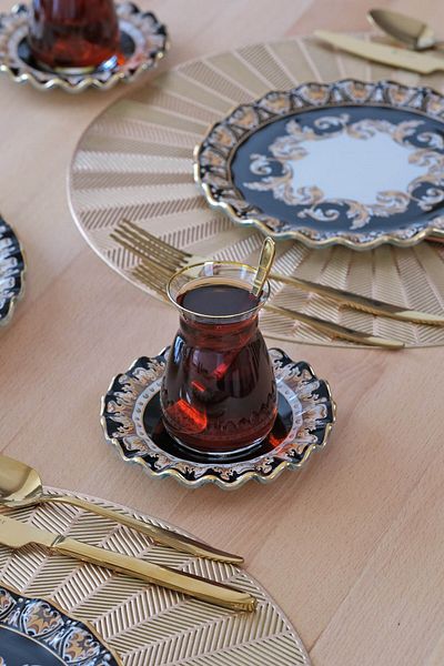 Glore Ragusa Gold Gilded 12 Piece Cam Tea Set - 6 Person