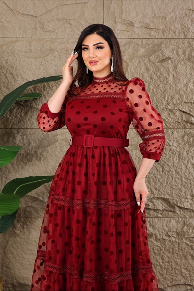 Matik Abiyem فستان بتصميم منقط مع حزام من التول