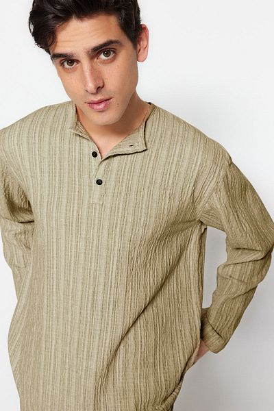 Trendyol Collection Beiges Hemd mit Leinenanteil und entspannter Passform TMNSS23GO00121