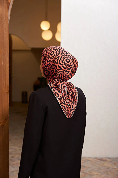 İpekhan Geo Trefoil Soft Scarf Brick Black 1159-17