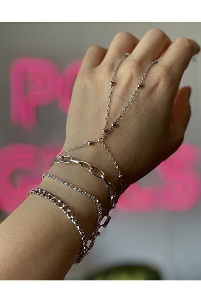 pop up store Silver Color Triple Bracelet and Hand Accessory Set
