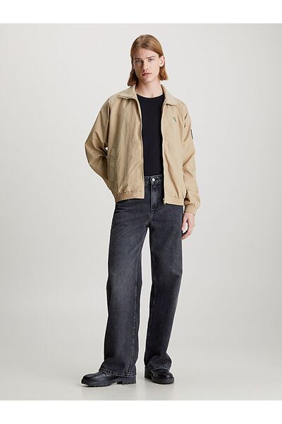 Calvin Klein Ανδρικό λογότυπο με λεπτομέρεια κανονική εφαρμογή μακρυμάνικο μπεζ μπουφάν J30J 325102 -PF2