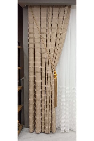 Vinaldi Beige Single Winged Dreamer Linen Backdrop - Does Not Want Ironing