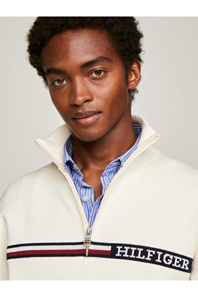 Tommy Hilfiger Men's Logo Round Neck Long Sleeve Casual Beige Sweater MW0MW33508-AEF