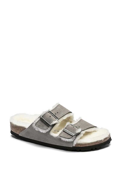 Birkenstock شبشب نسائي من Arizone Fell1017403