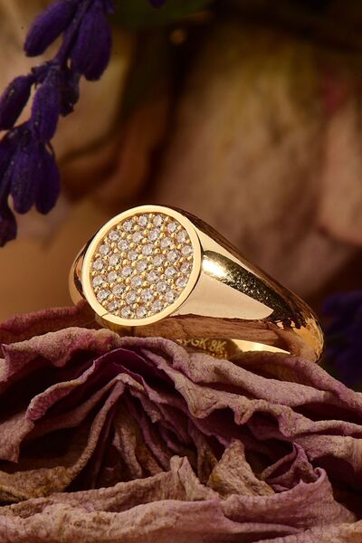 Çgk Çiğdem Gürel Kuyumculuk Taşlı Oval Altın Yüzük