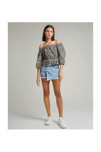 jackell Fırfırlı Balon Kol Gipeli Crop Bluz