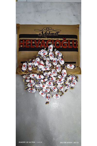 KENT Cream Milk Holiday Candy with Milk 375 Gr.