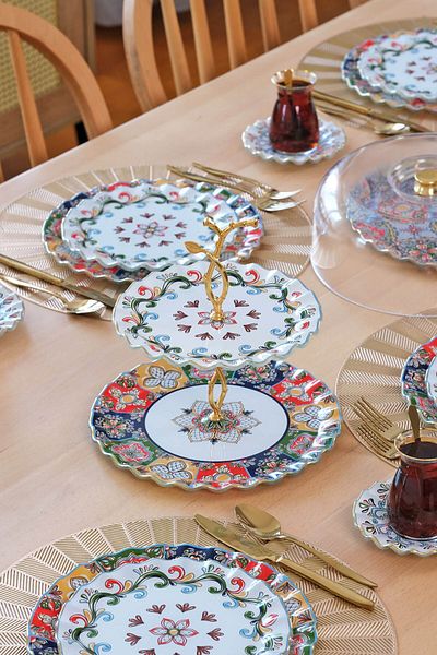 Glore Gold Gilded Lusaka Glass Cookie Holder