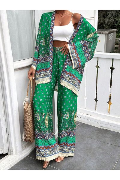 Carnaval Patterned Belted Women's Kimono and Pants Set