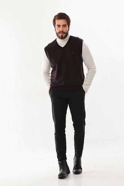 Pelikan Men's V-Neck Patterned Sweater 7612 Claret Red