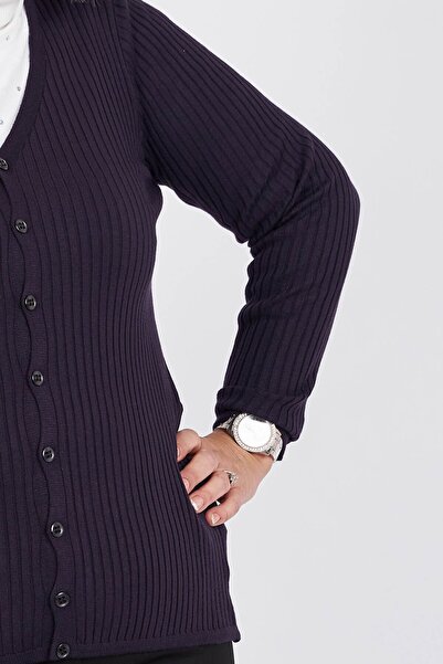 Büşra Triko Women's Plum Buttoned V-Neck Cardigan 3997258