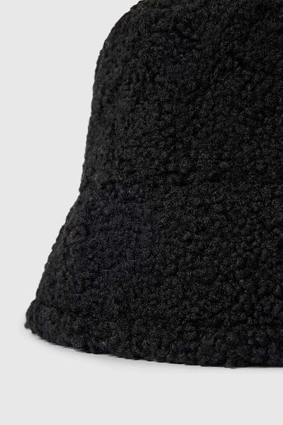 ONLY Women's Onlthea Teddy Fleece Hat 15298593 Black
