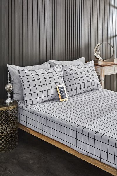 esseHM White Cotton Elastic Checkered Sheet Set - Single/Double/King Size