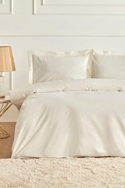 Karaca Home Set cuvertură de pilota dublă brodata Talia albă