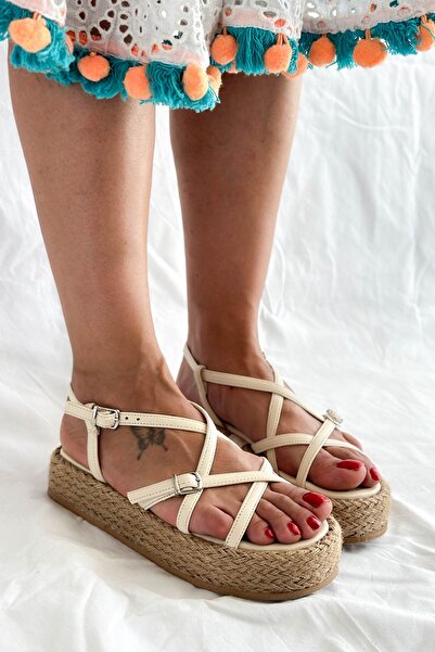 Shoebutik Alexandra Beige Leather - Straw High-Sole Sandals