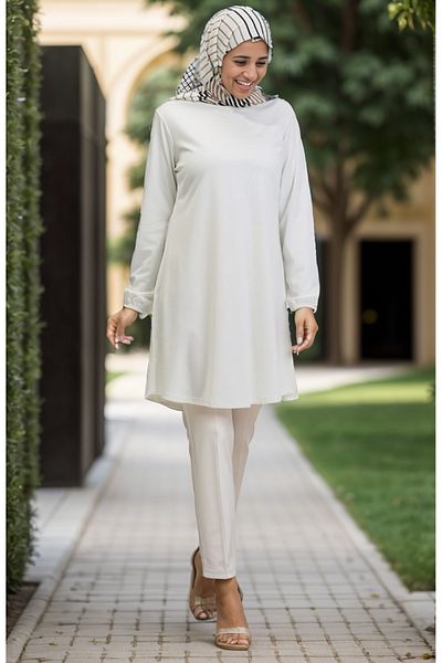 RESPİRO Ecru Knitted Tunic - Velvet Look Fabric