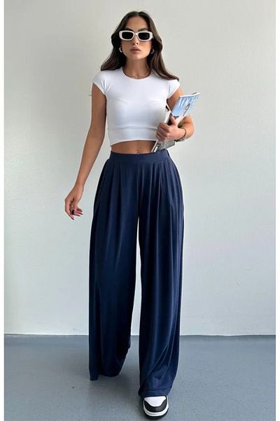 My Blog Marineblaue Bundfaltenhose aus Modalstoff
