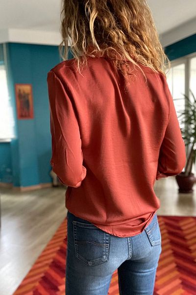 Güneşkızı Women's Burgundy Hidden Patch Satin Shirt Bst3211