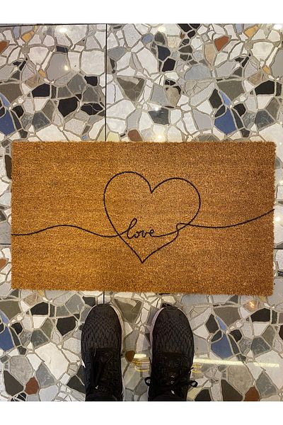 Gereksiz Şeyler LOVE Printed 40x70 Cm PVC Based Bristle Koko Mat