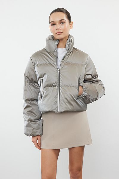 Trendyol Collection Lesklá vodoodpudivá mikina Oversize Puffer Jacket - Twoaw24Mo00056
