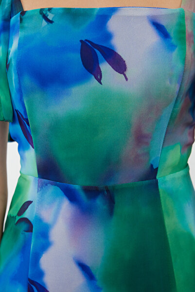 Trendyol Collection Rochie A-line albastră cu fantă florală - Detaliu Gipe șifon căptușit Midi TWOSS24EL00699