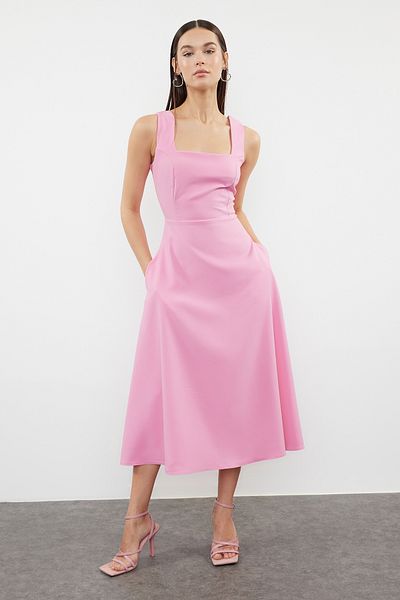 Trendyol Collection Ροζ Φόδρα ίσιο Midi Υφαντό Φόρεμα TWOSS24EL01038