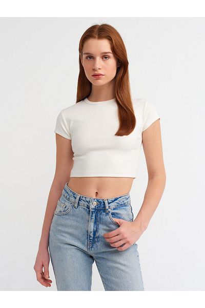 Dilvin 30936 Body Sitting Crop Top-Ecru