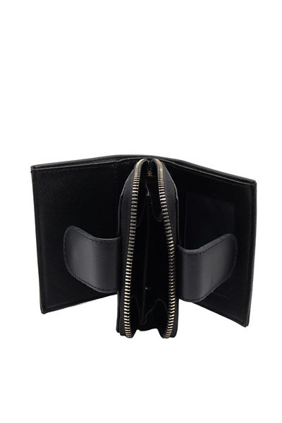 Aksesuar Stylish Women's Wallet - Card Holder Accessory with Zipper, Snap Fasteners and Coin Compartment