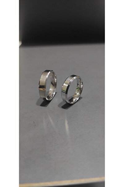 Yıldız Sarraf 5mm Rodyum Kaplamalı Küt Kesim Gümüş Parlak Düz Alyans