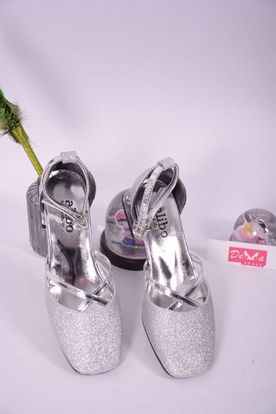 Demashoes Pantofi cu toc detaliați pentru fete, argintii, cu toc transparent