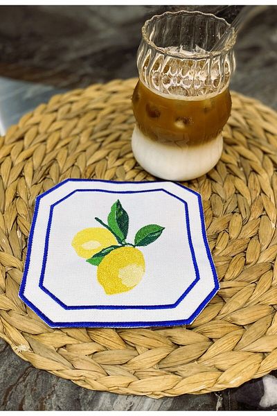 Soft Colours 2 Pieces Lemon Pattern Decorative Cocktail Presentation Napkin Coffee Side Accessory