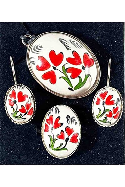 Çini Evi بلاط القرنفل