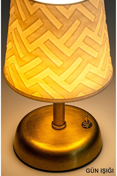 ser3d Özel Tasarım Masa Lambası | ŞARJLI | 20 cm | GEOMETRİK DESEN | GÜN IŞIĞI
