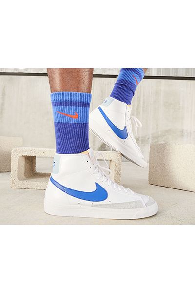 Nike BQ6806-124 Men's Blazer Mid '77 Vntg - Casual Shoes