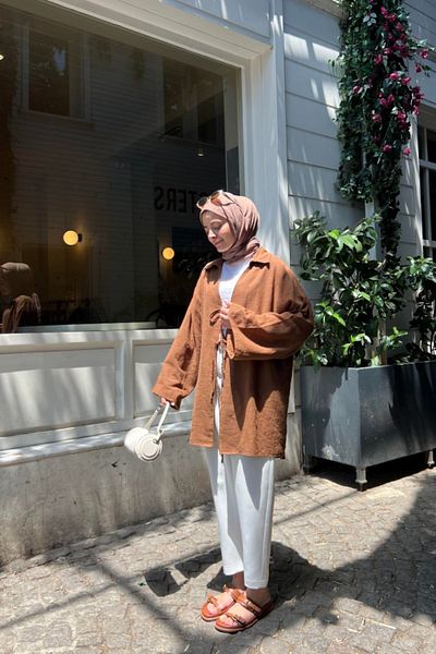 My Blog Kaffeefarbene Kimono-Bluse aus 100 % Leinen mit Spitzendetail