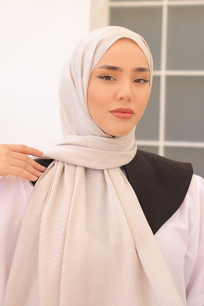 Silk Home 50003-13 Model Twinkle Shawl